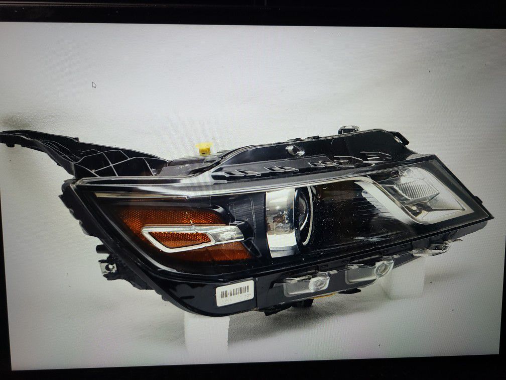 2014 2020 Chevy Impala Right Headlight OEM 