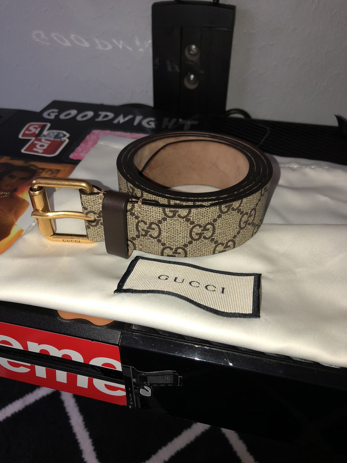 GUCCI Supreme belt with Kingsnake print