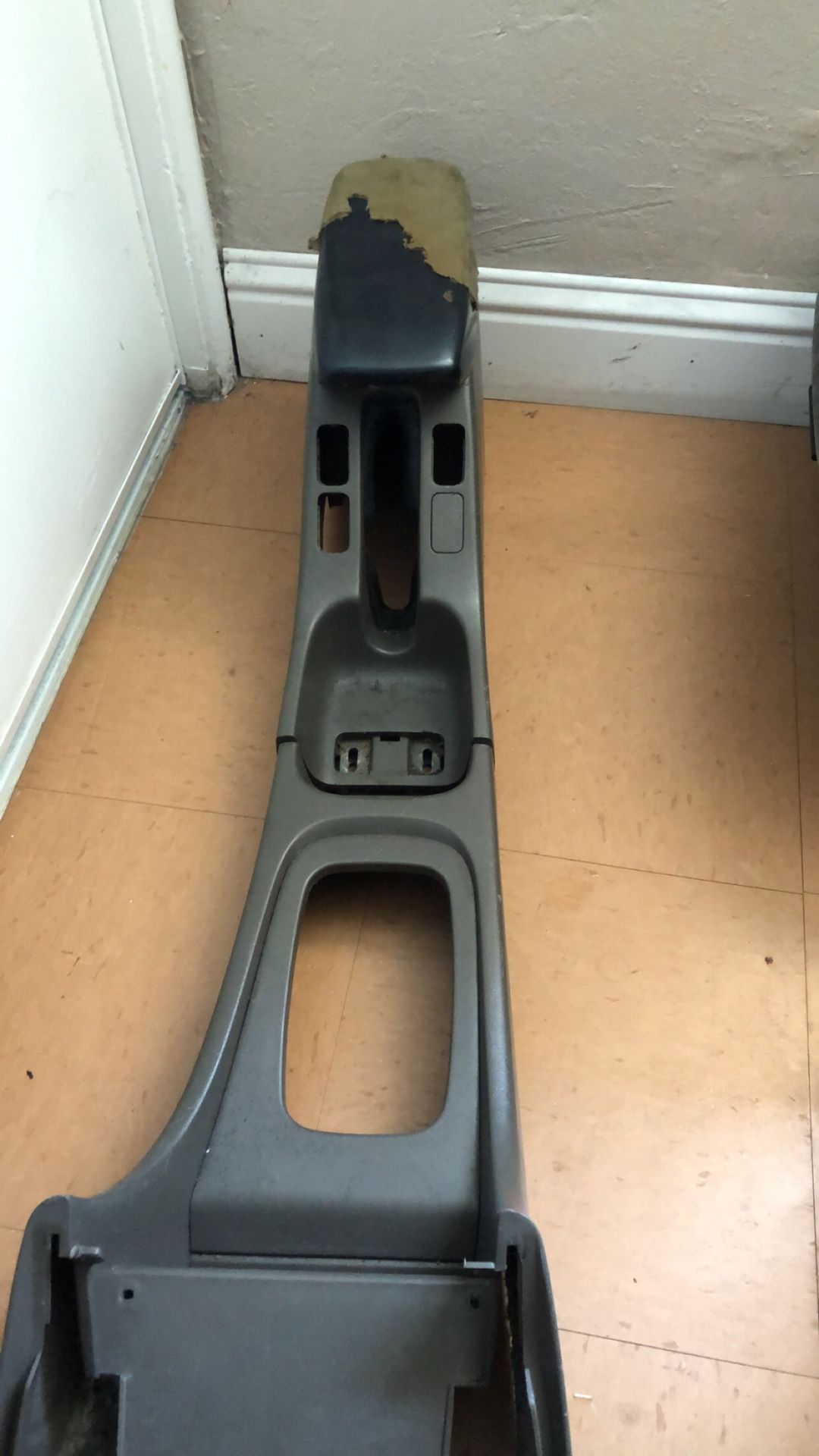 Integra center console