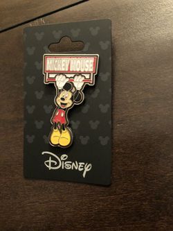 Disney, Mickey Mouse Hanging from Name Swinging Monogram International Disney Pin Thumbnail