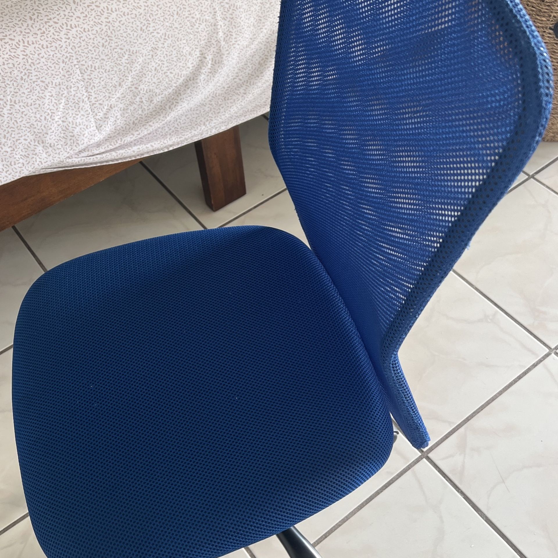 Swirl Desk Chair