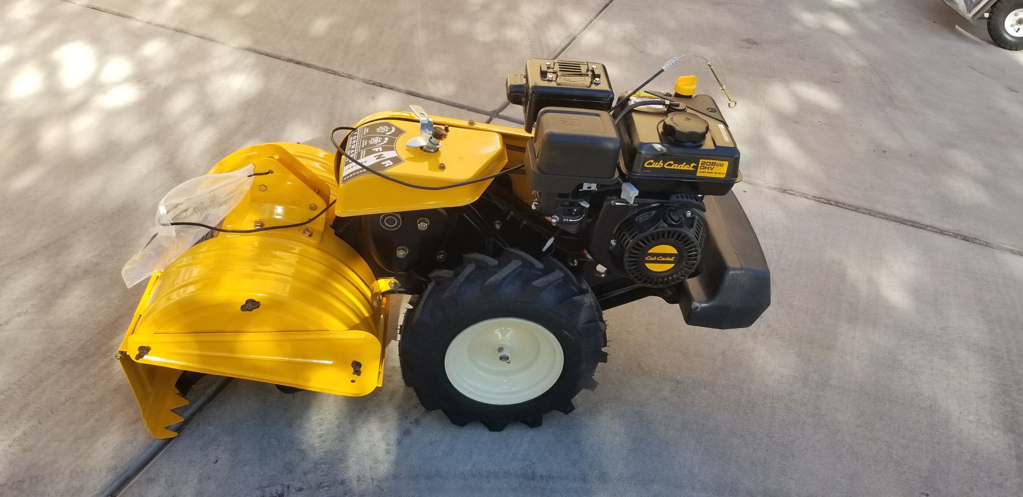 Tiller Cub Cadet RT65 for Sale in Goodyear, AZ OfferUp