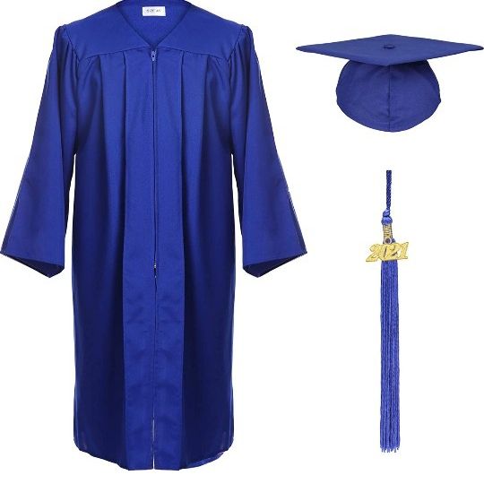 Unisex Adult Matte Graduation Cap and Gown with Tassel Year Charm