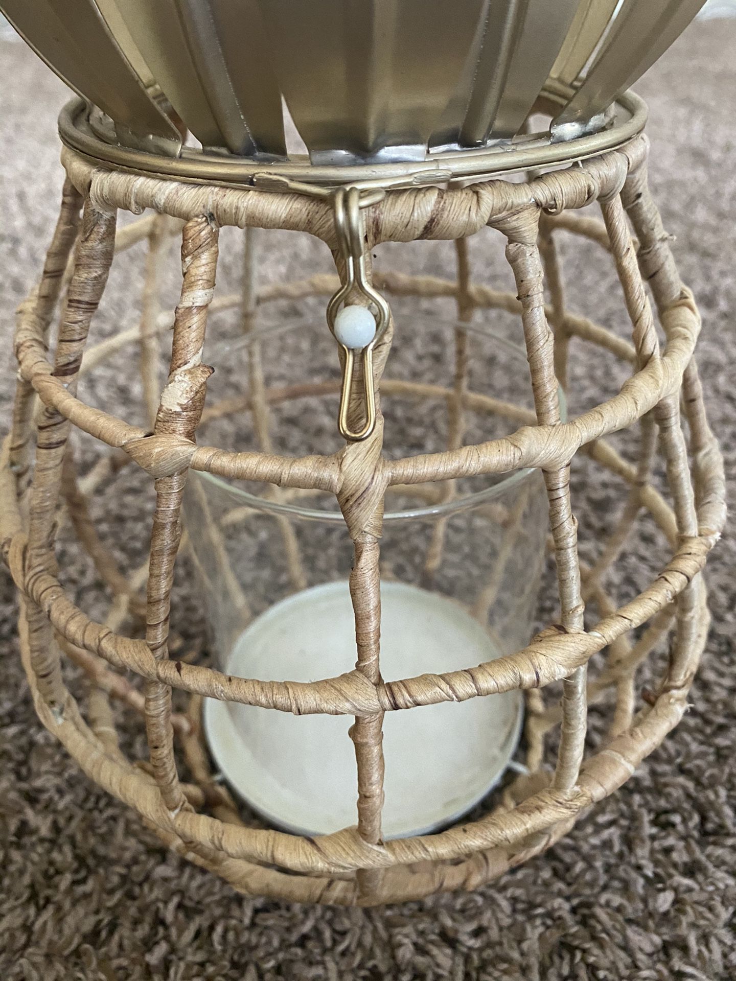 Pineapple candle wicker