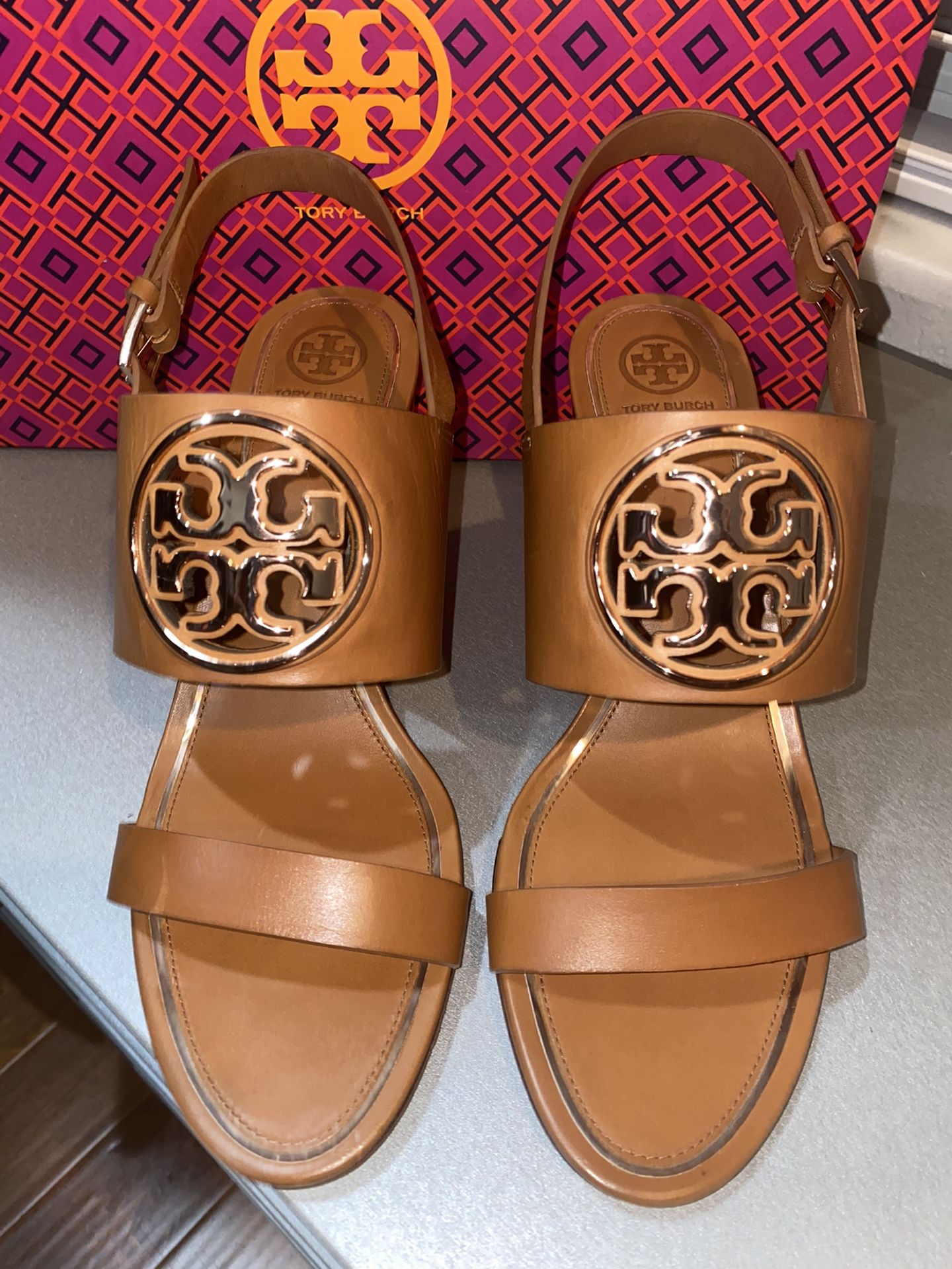 Women’s Size 10 1/2 Tory Burch Sandals