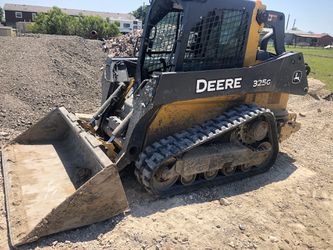 Skid Steers Per Day With Delivery & Pick Up 