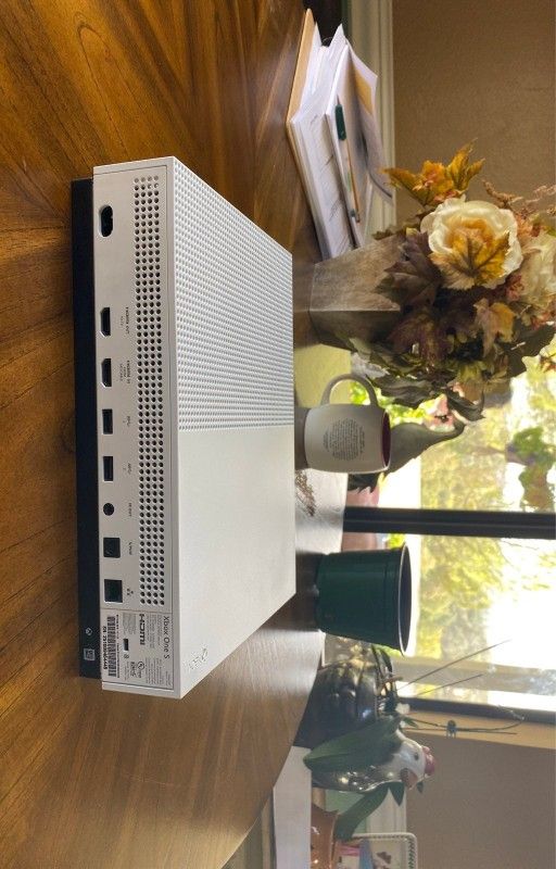 xbox one s am giving it out to bless someone who first wish me happy wedding anniversary on my cellphone number now 707^340^9916
