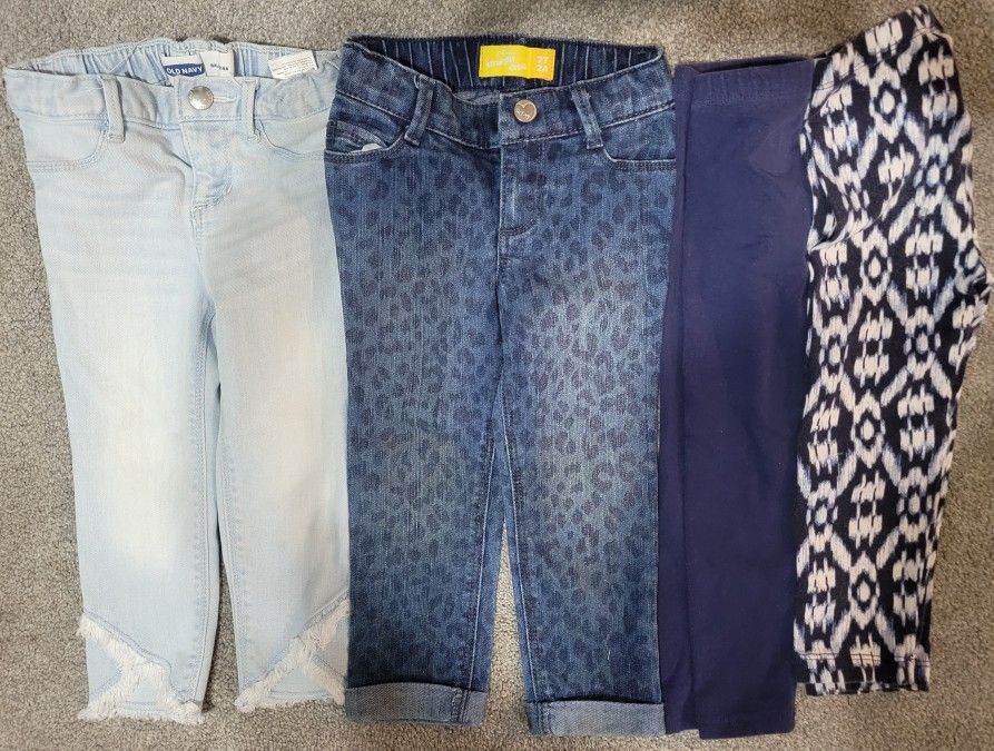 Toddler Girl Winter Lot Size 2T