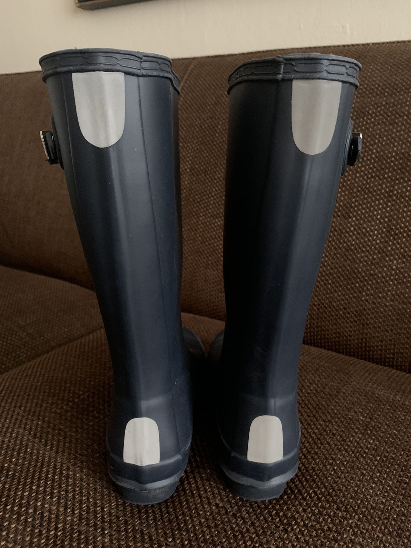 Hunter Rain Boots Girl’s Sz. 3 (boys 2). Only Worn Once