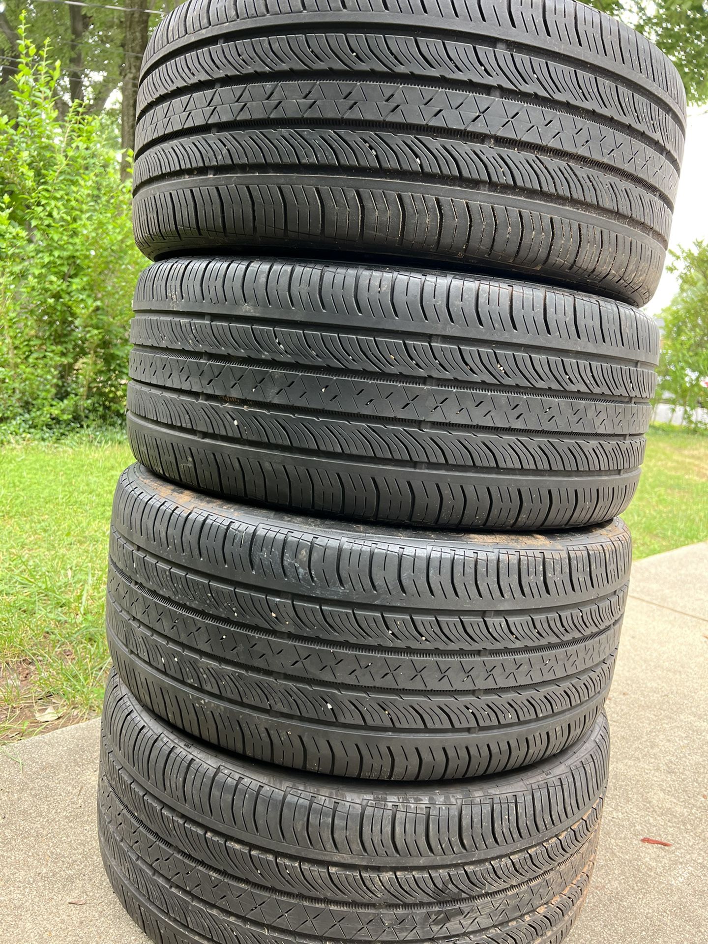 4 good Use Tires Continental 245/45/18