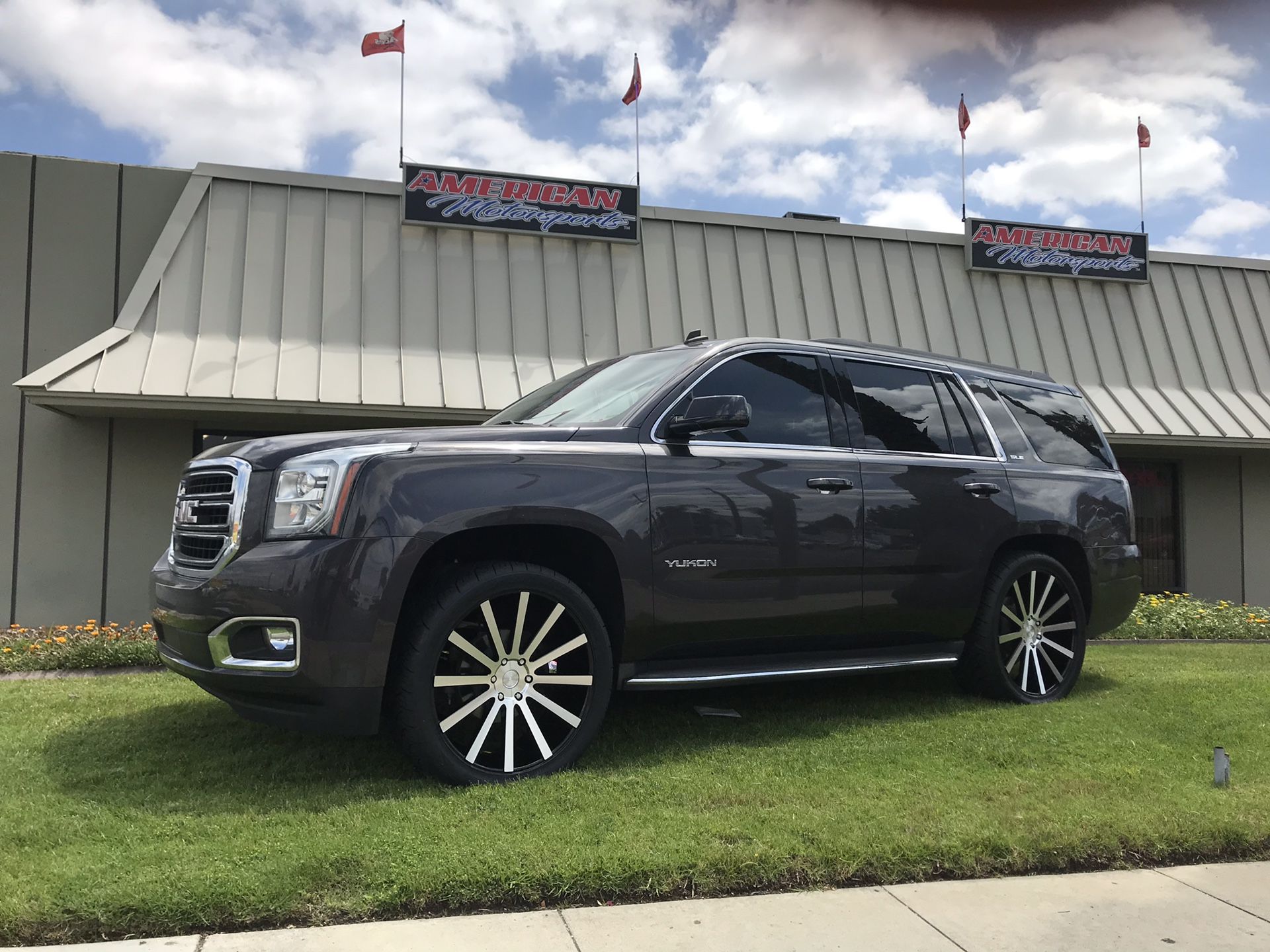 Chevy Tahoe/ Suburban GMC Yukon/ Denali 2” rear lowering kit for Sale