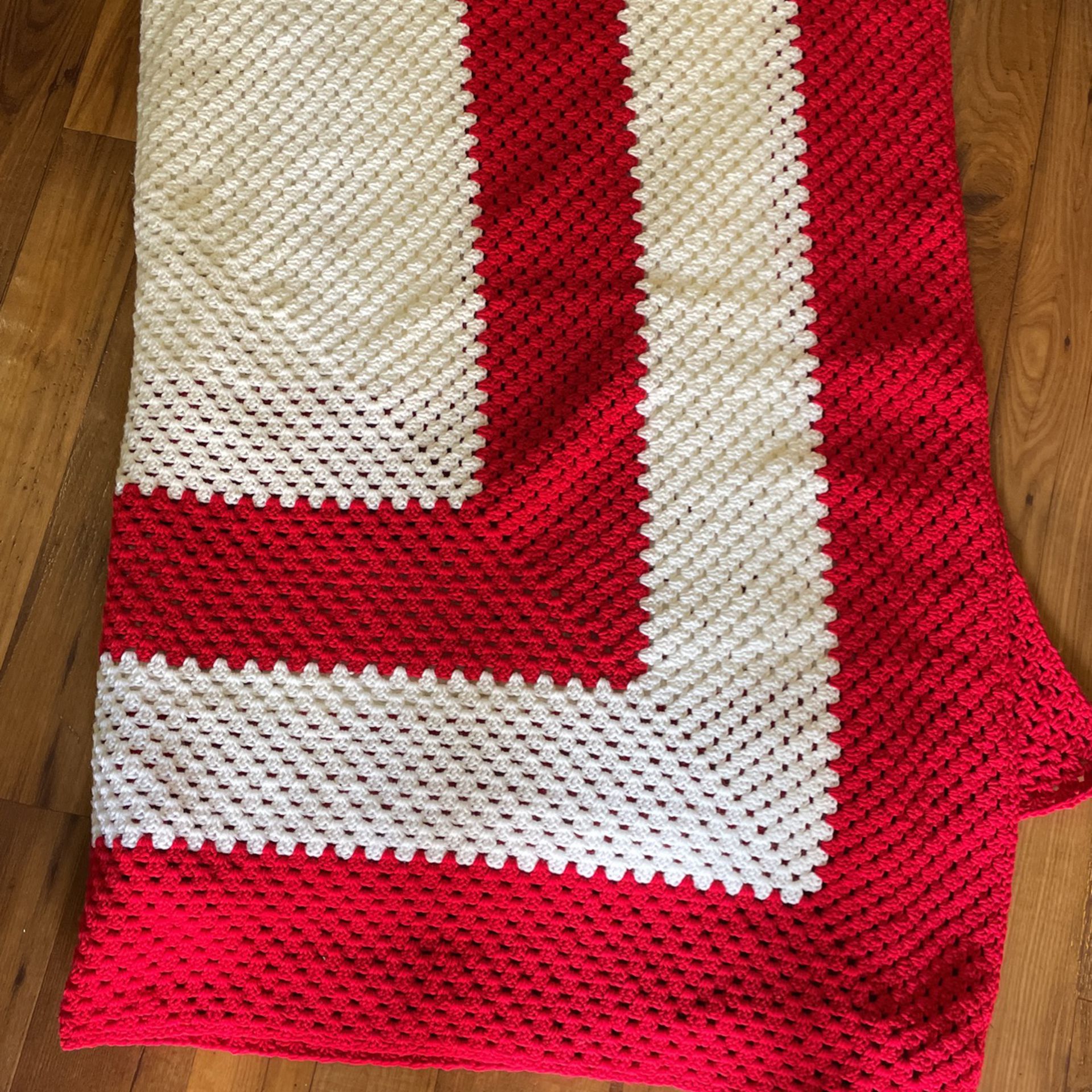 Handmade Crochet Blanket, Red and White, King\Queen
