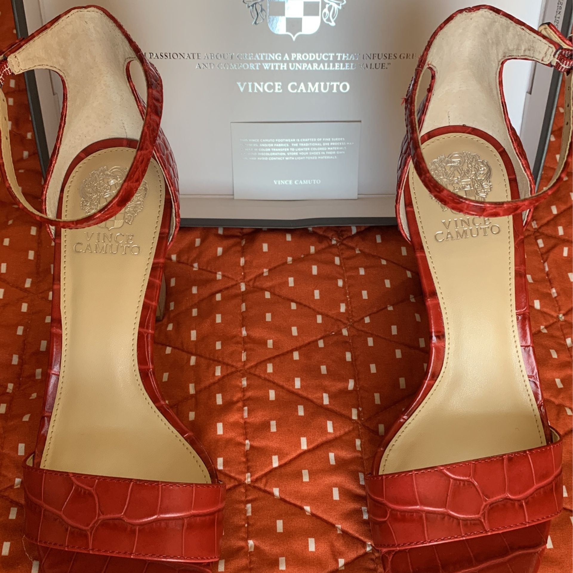 Vince Camuto Sandal 👡