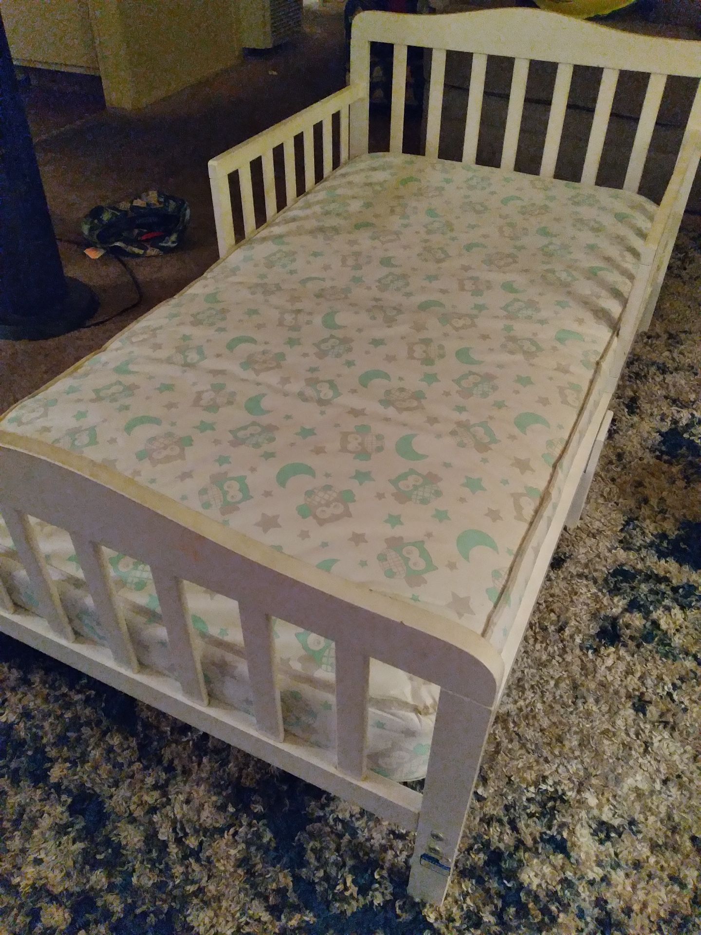 White Toddler Bed