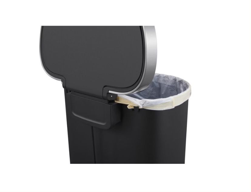 Better Homes&Gardens 14.5 Gallon Plastic Semi Round Kitchen Step Trash Can,Black