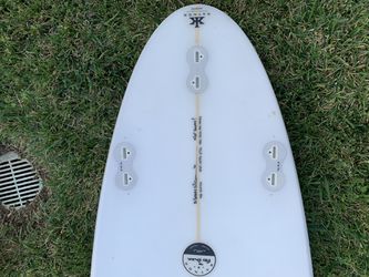 5’10 Raynor Surfboard Thumbnail