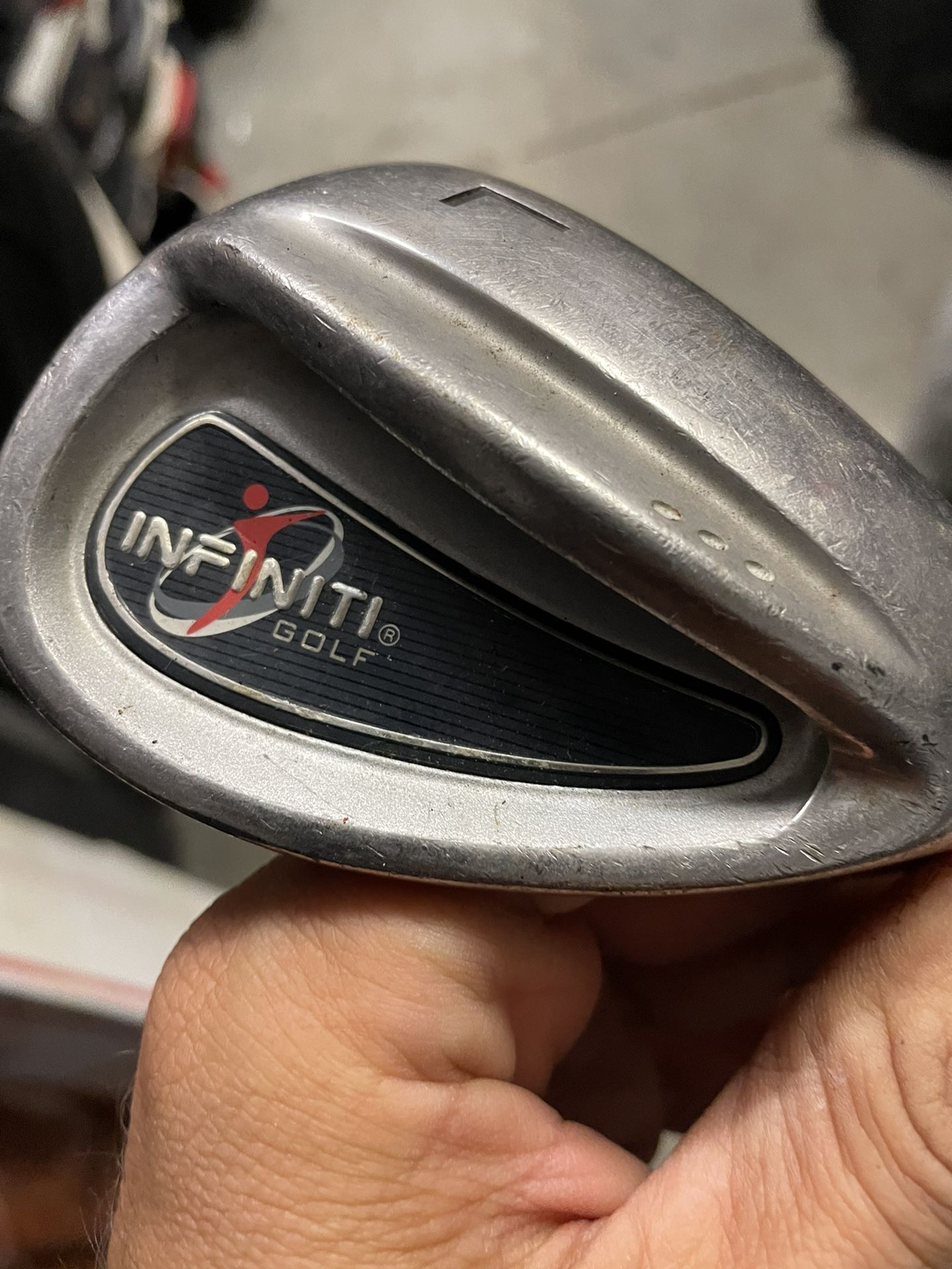 Woman’s golf wedge L Infinity golf