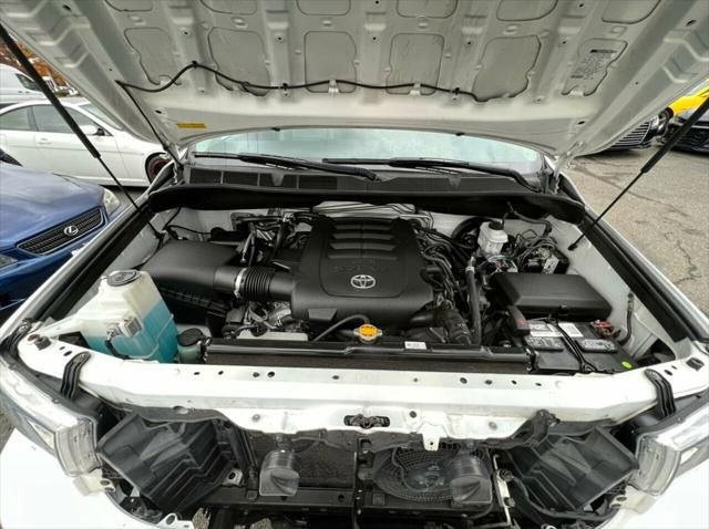 2015 Toyota Sequoia