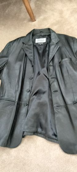 Men's Leather Coat Thumbnail