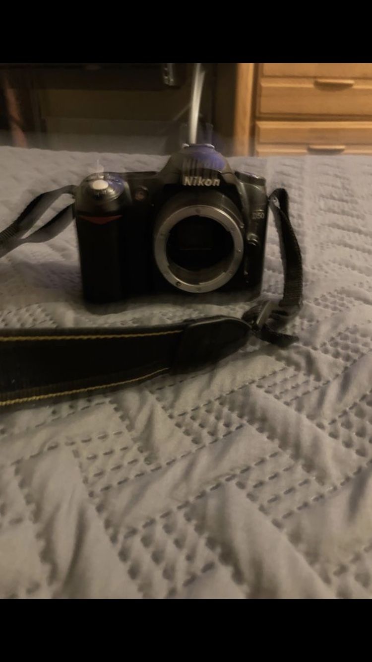Nikon D50