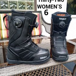 THIRTYTWO • Women's 6 • Double BOA • SNOWBOARD BOOTS • BRAND NEW  Thumbnail