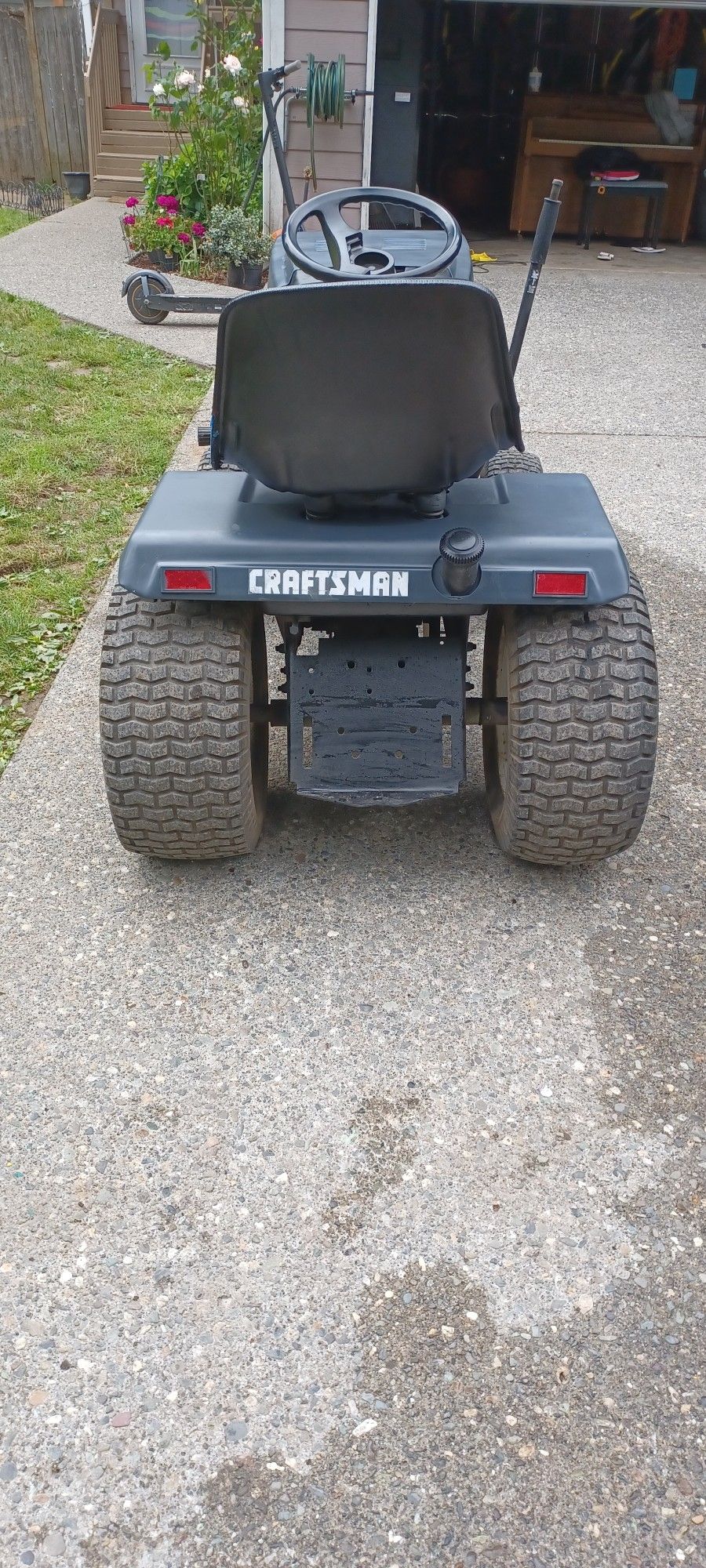 Craftman Tractor