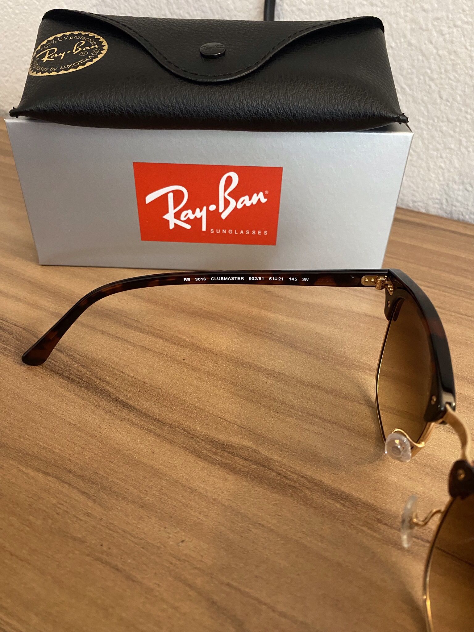 Brand new RB3016 Ray Ban Club Master Tortoise