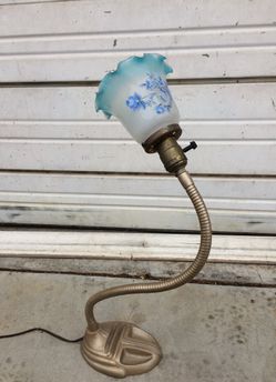 Desk lamp with blue flowered glass Thumbnail