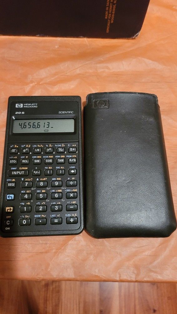 Hewlett Packard HP 20S Scientific Calculator w Soft Case 1987 USA VINTAGE
