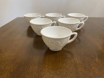 Set of tea cups Thumbnail