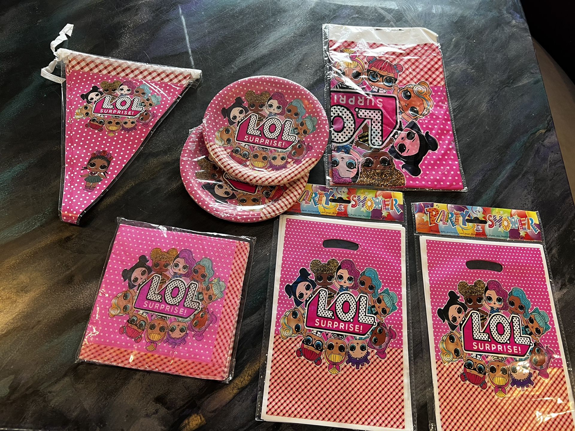 Lol Surprise Megalot Birthday Package Free Gift W/Purchase