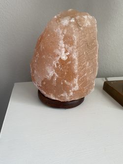 Himalayan Salt Lamp Thumbnail