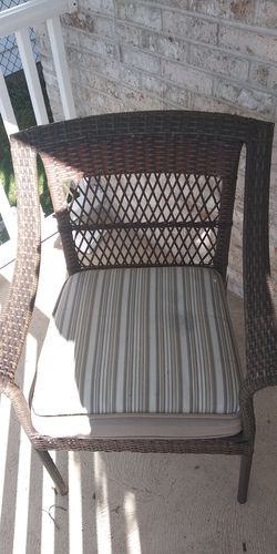 Small Patio Table w/ 2 Chairs Thumbnail