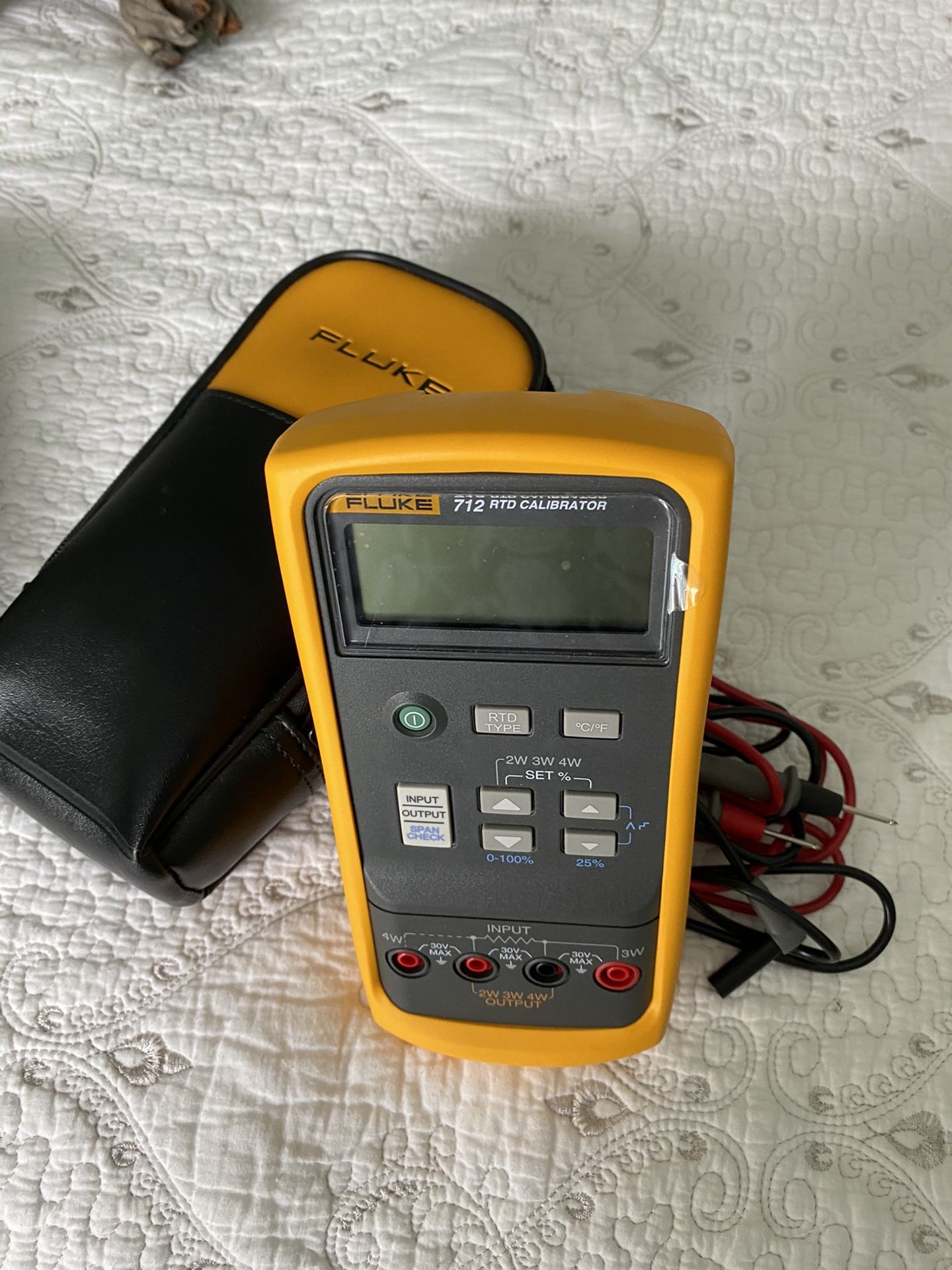 Fluke 712 RTD Calibrator