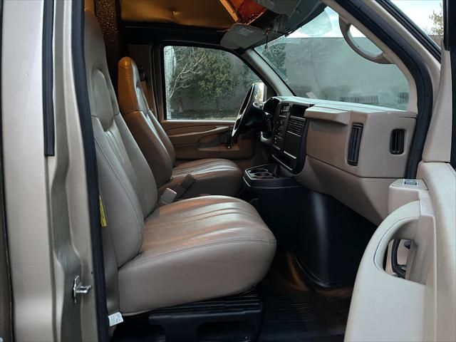 2005 Chevrolet Express Commercial Cutaway