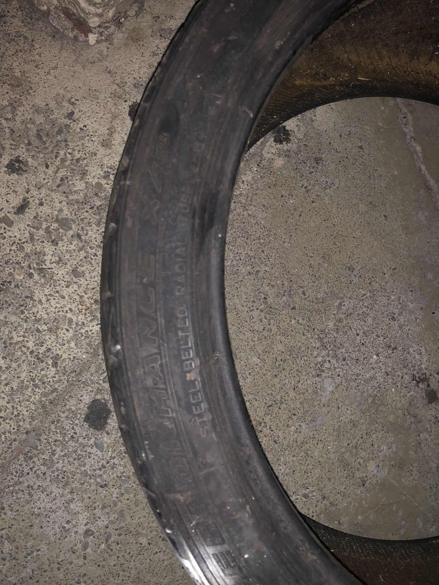 Tire 22”