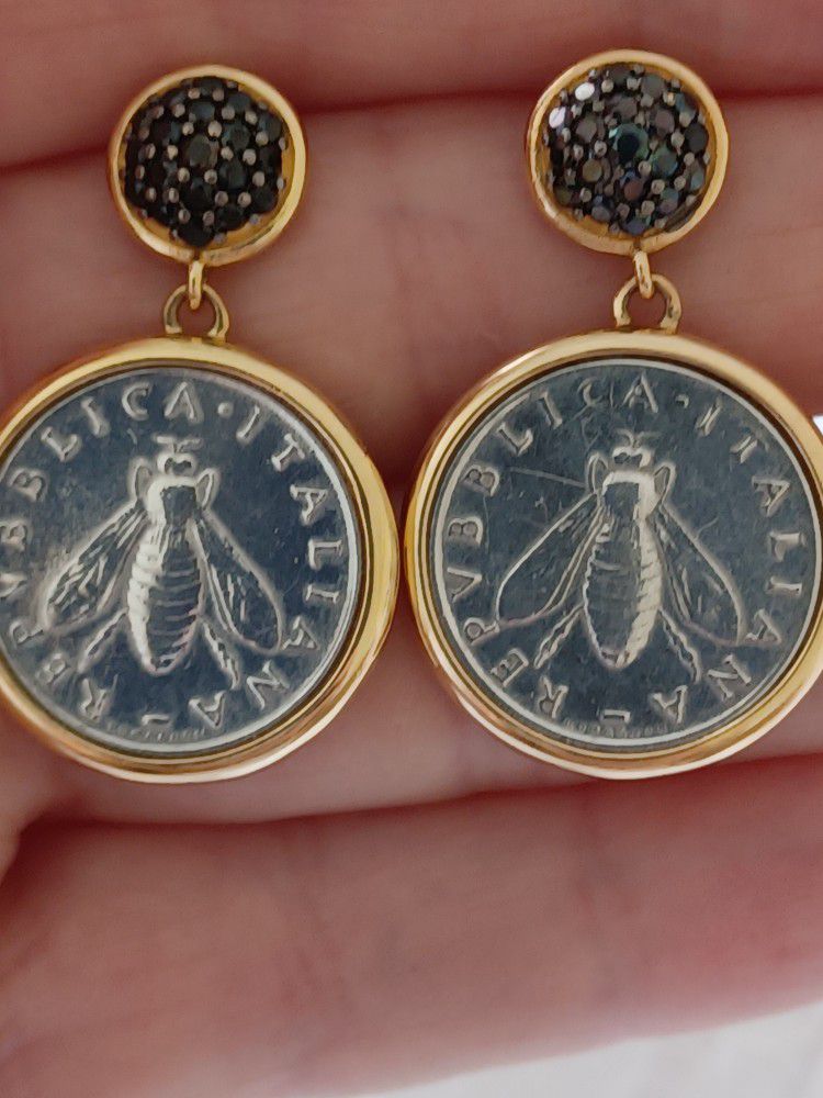 Italy Bellezza Sterling 18kt.plated Blk Diamond BEE Coin Earrings