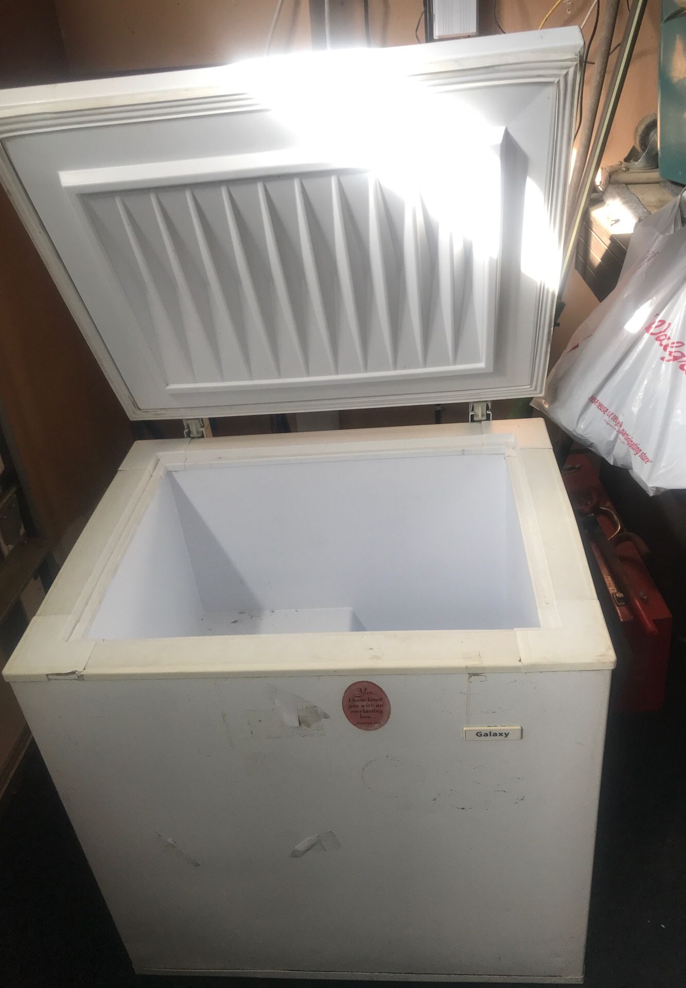 Cube Deep Freezer for Sale in Fontana, CA - OfferUp