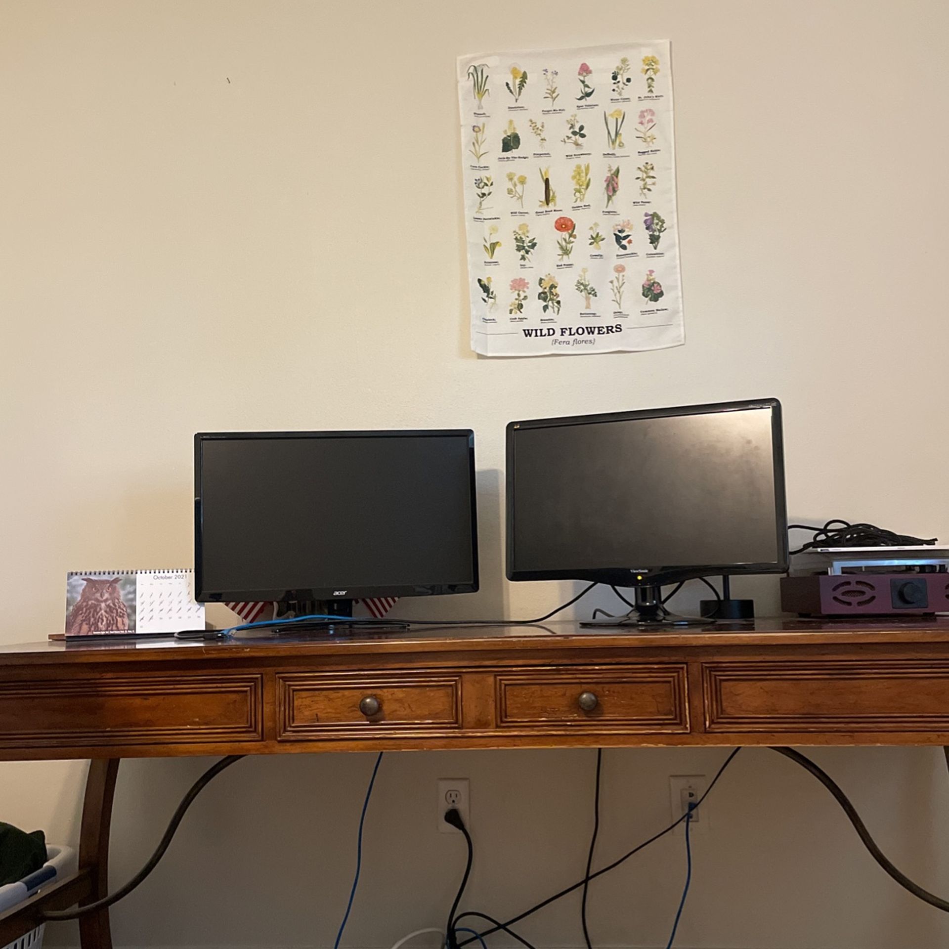 Ellis By Sligh Wood Desk