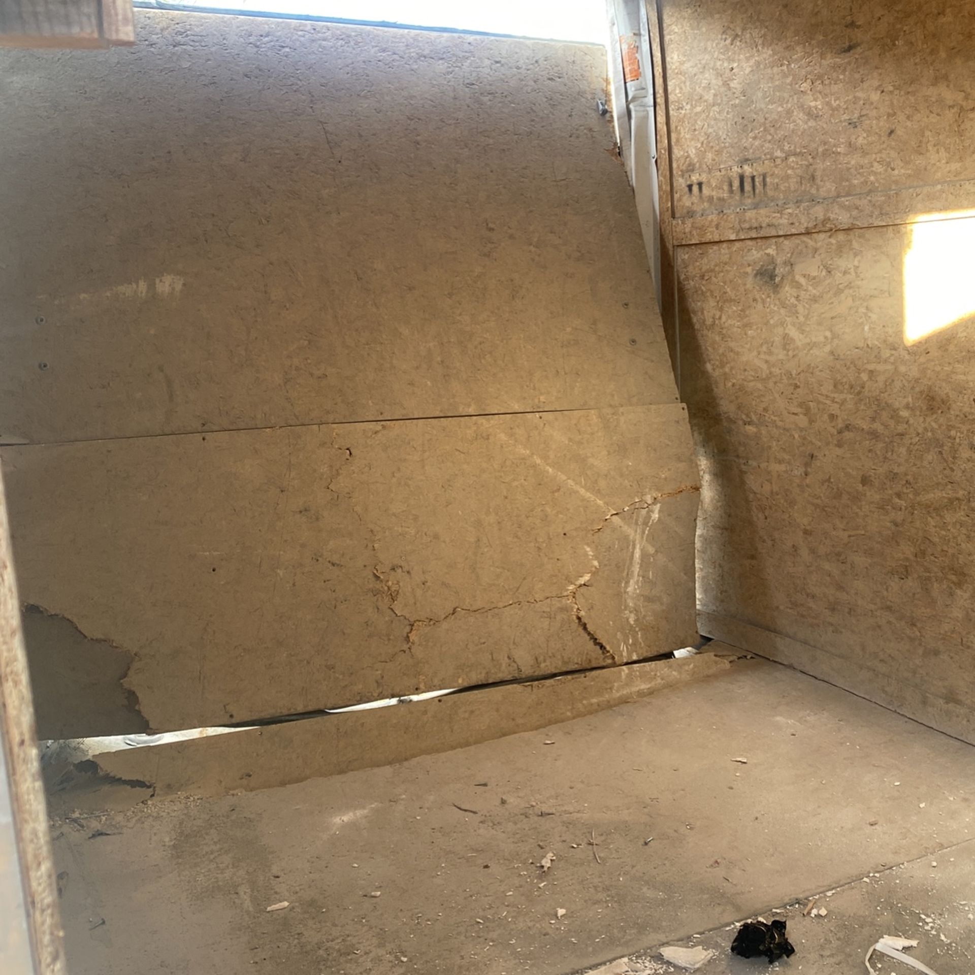 7x14 Enclosed