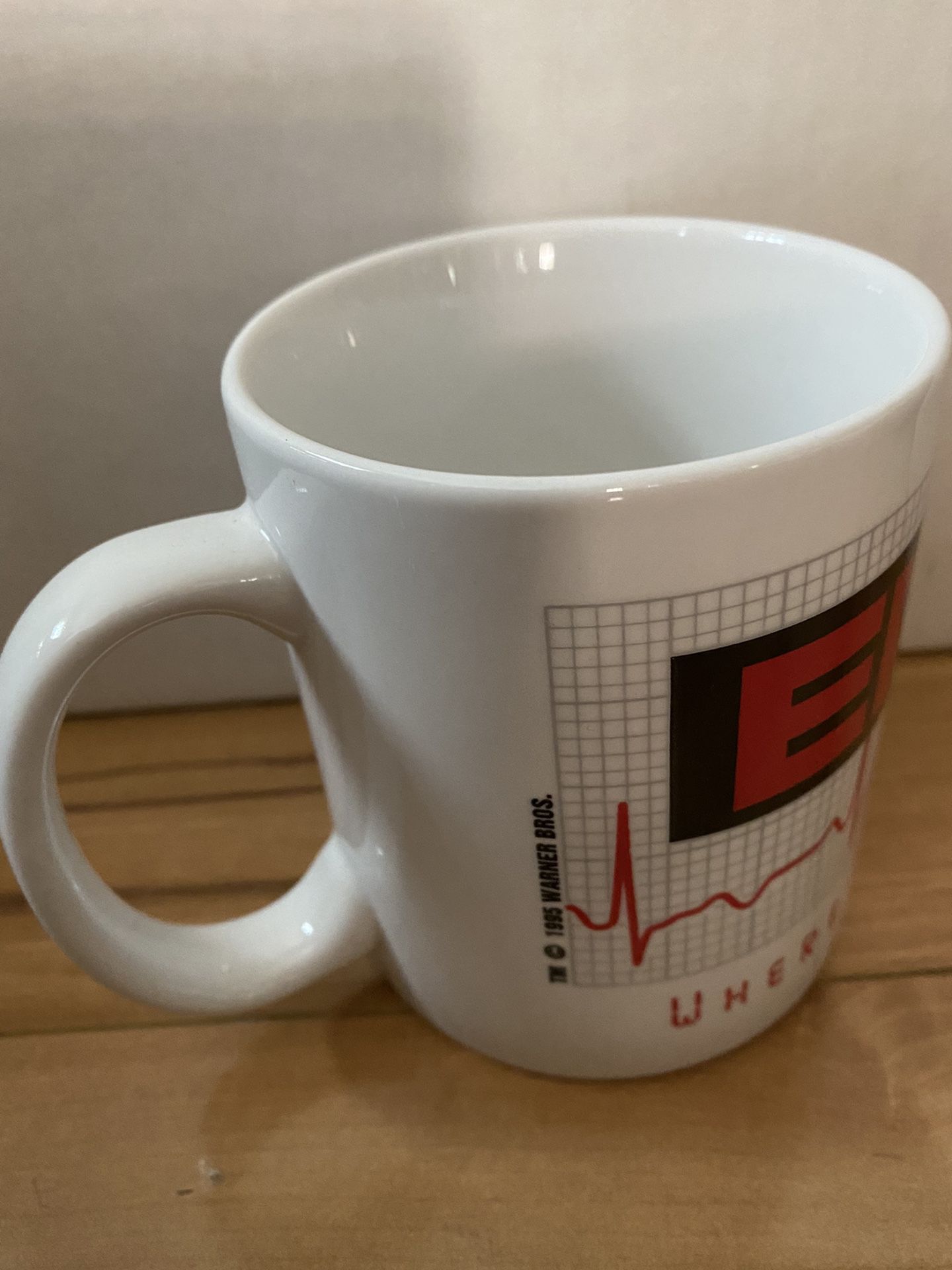 ER TV Show Coffee Cup Mug "Where Everything Is Stat" Warner Bros 1995 Doctor