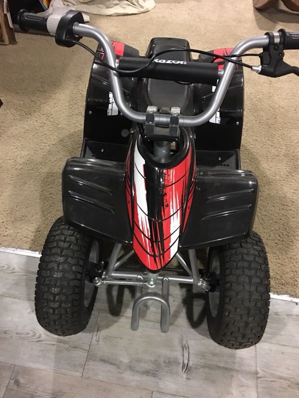 Razor Dirt Quad 24 Volt for kids for Sale in Federal Way, WA - OfferUp