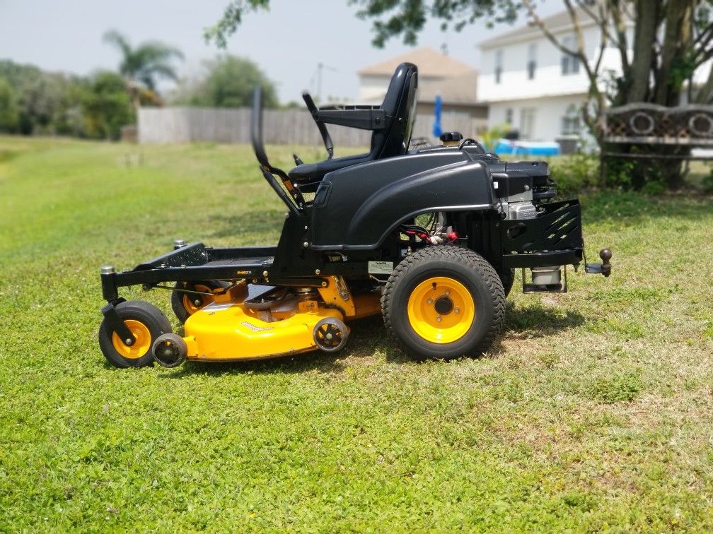 Poulan PRO P46ZX 46 in. 22 HP Gas Zero Turn Riding Mower. Great