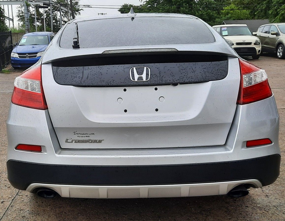 $8,900 CASH DEAL 2013 HONDA CROSSTOUR W/NAVIGATION