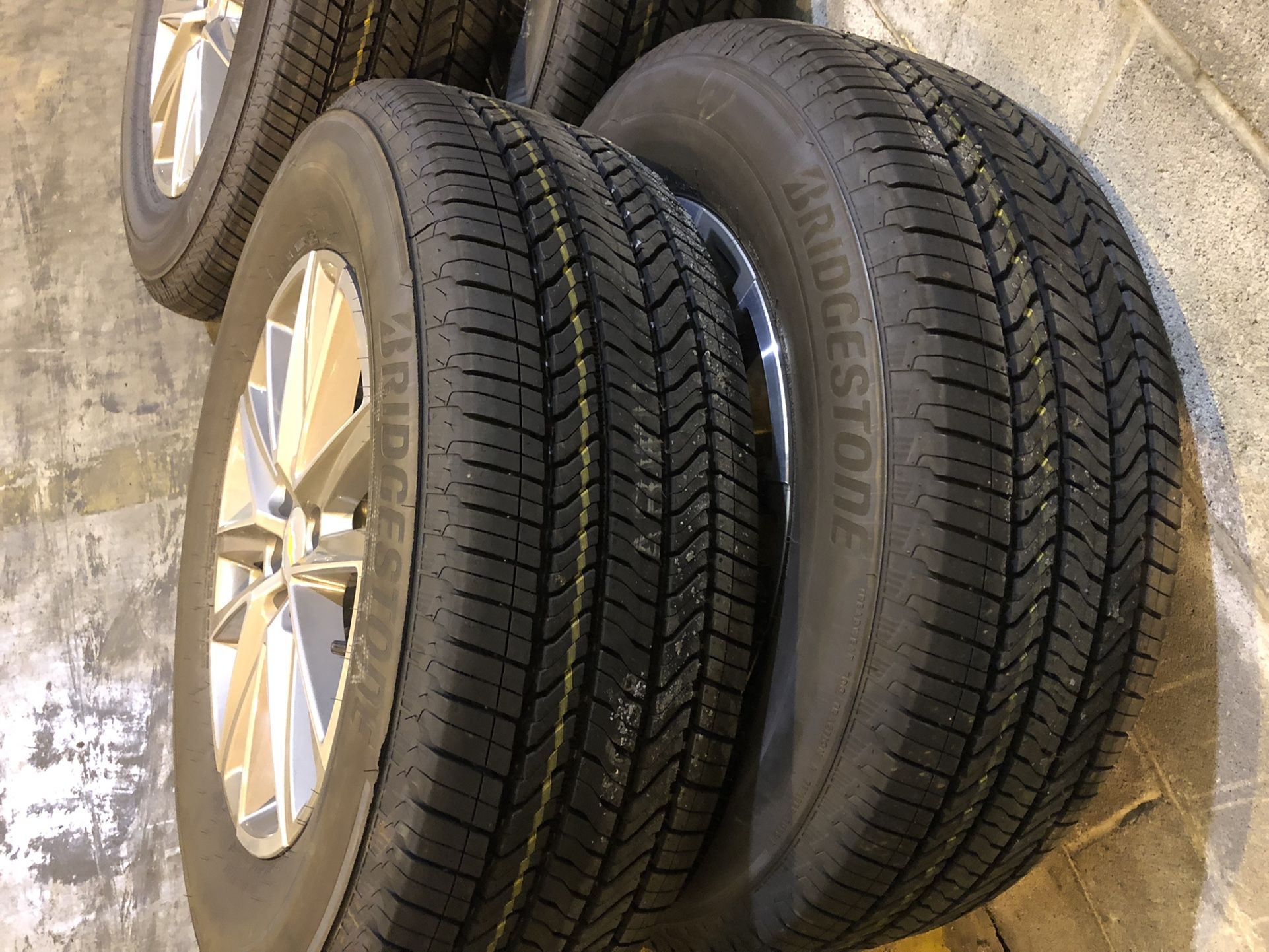 New Chevrolet Wheels And Tires - Chevy Traverse Wheels