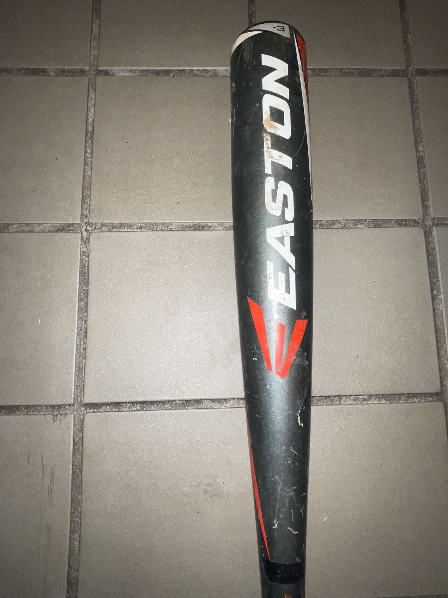 Easton 33 Inch Baseball Bat 