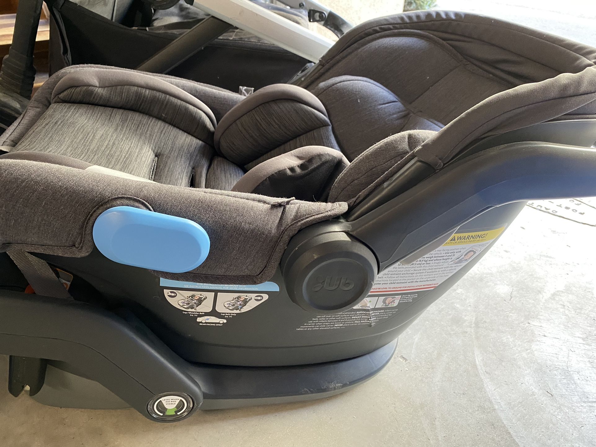 Uppa Baby Car seat 100