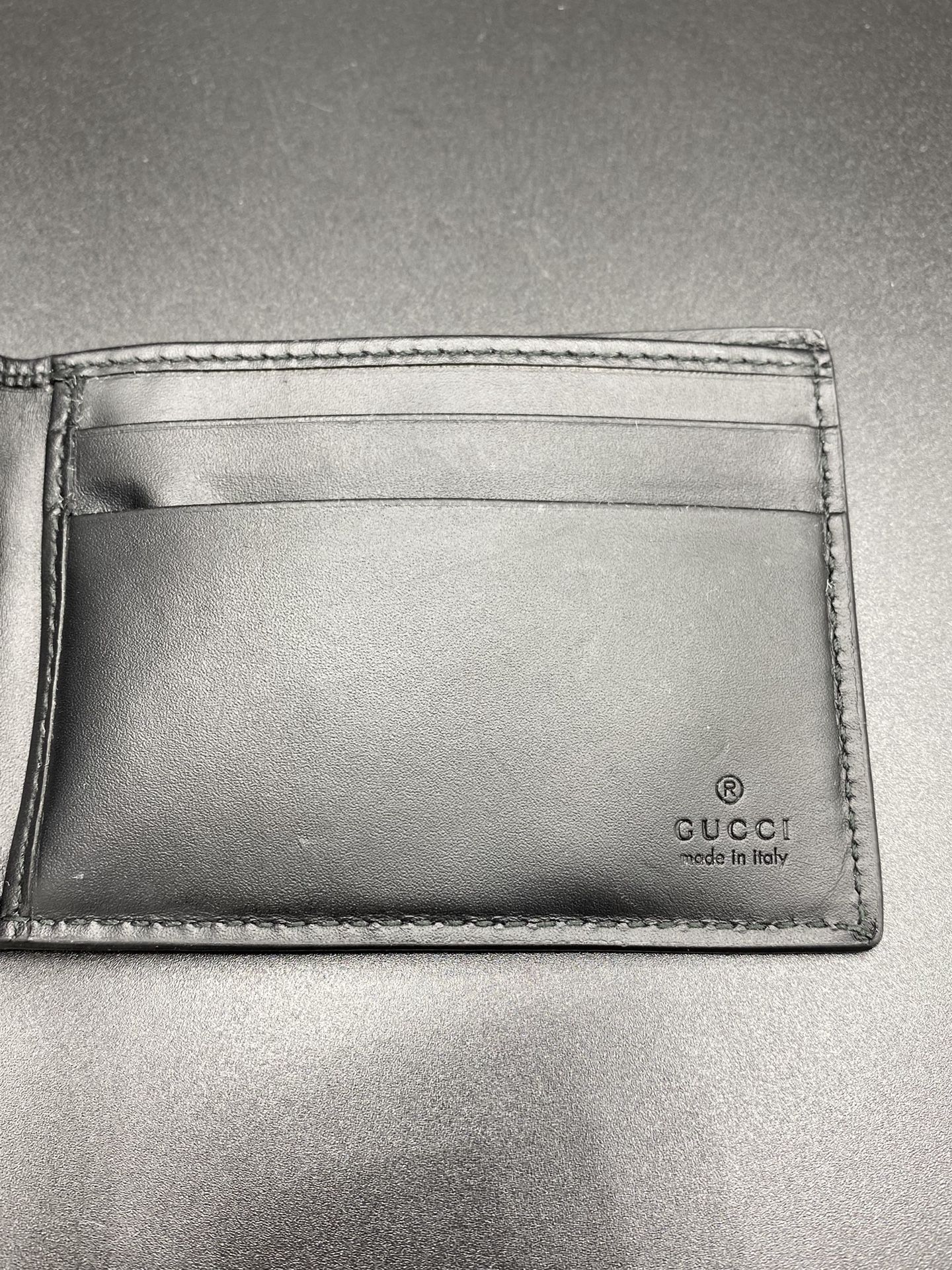 Gucci Wolf Print Wallet GG Supreme Authentic