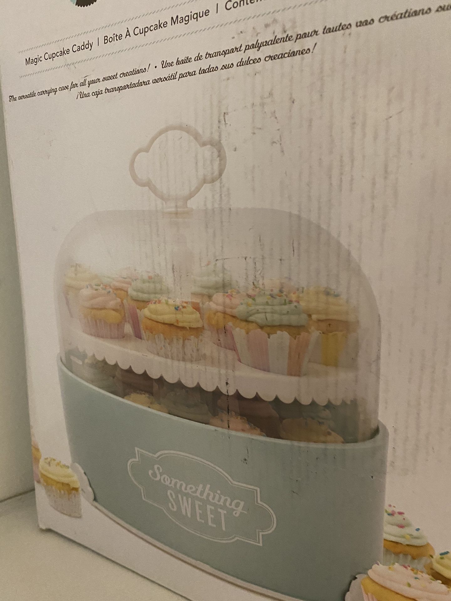 Cupcake Holder In Tiffany Blue Color