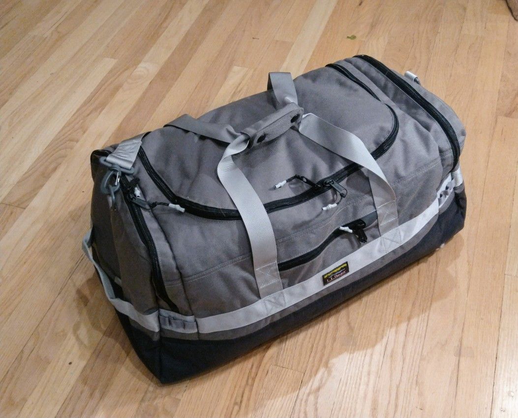 L.L. Bean Mountain Classic Cordura Small Grey Duffle Nylon Duffel Carry On Bag New